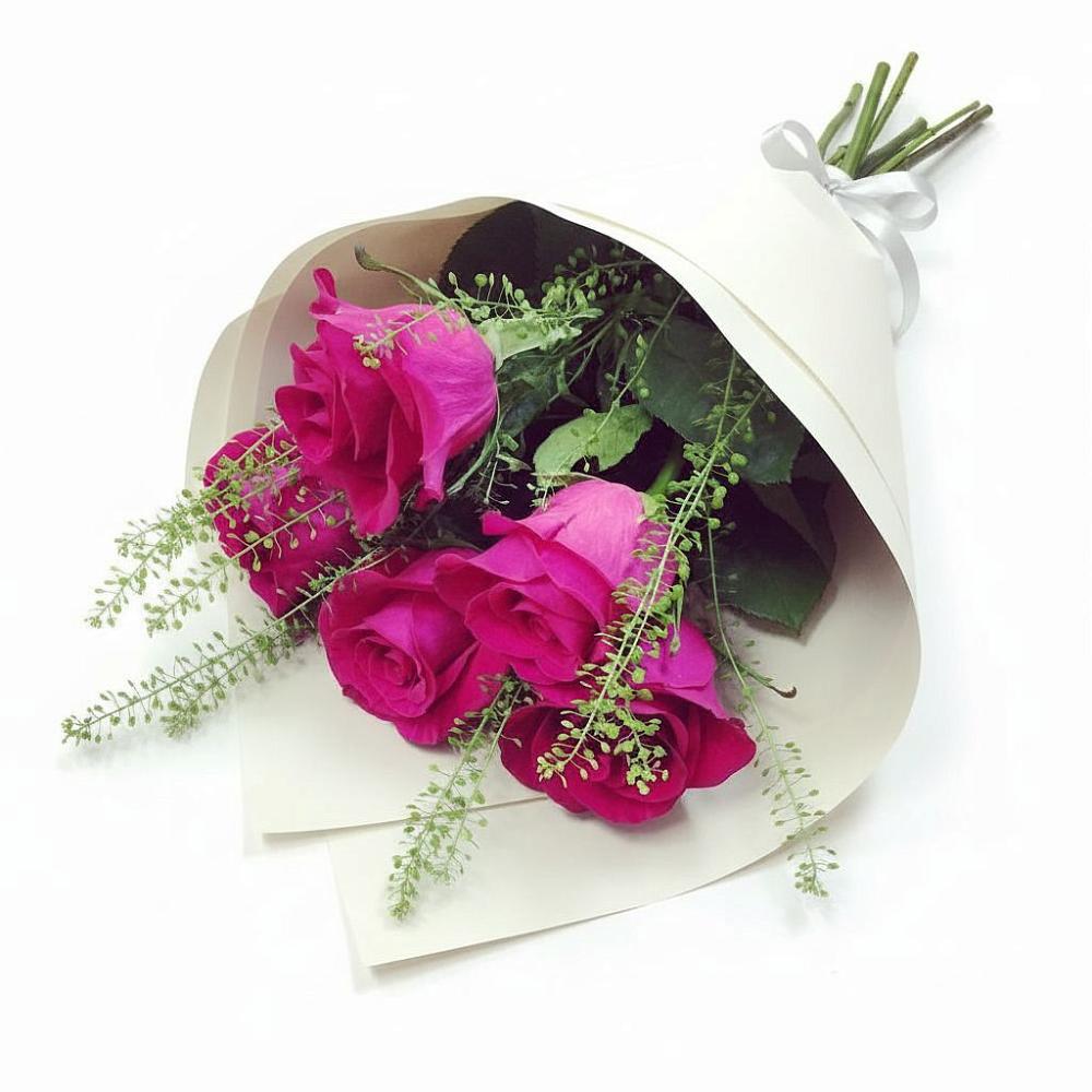 Букет цветов из: Розы в Пестово Новгородская область