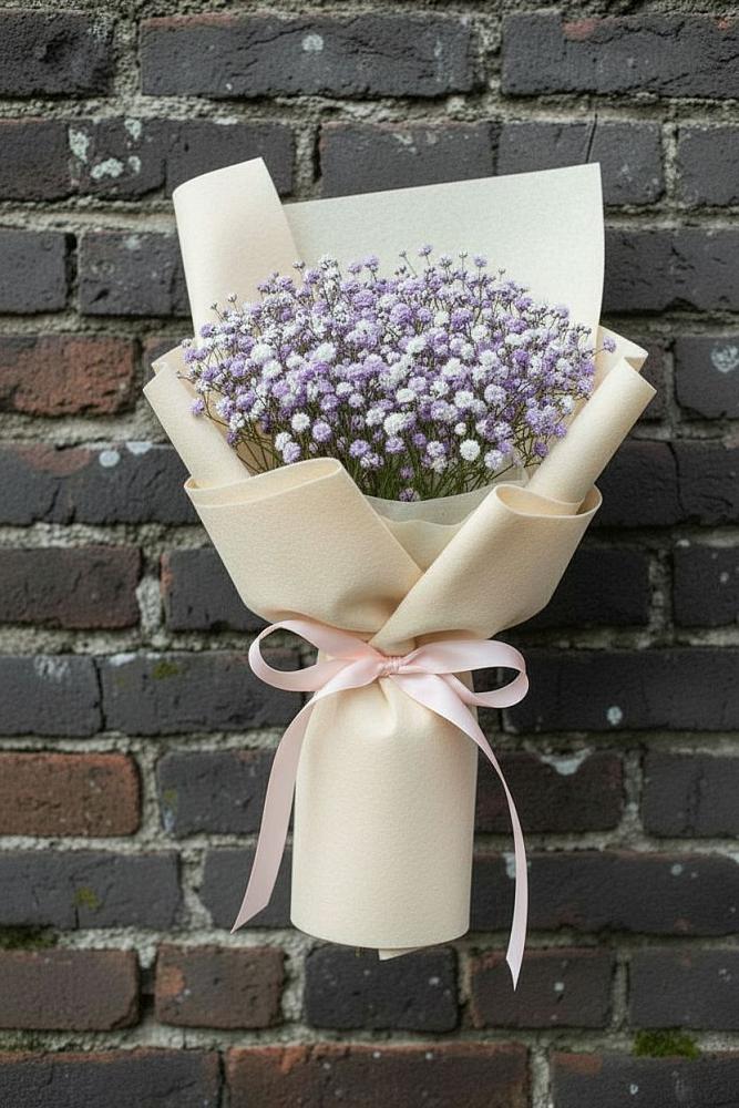 Букет цветов из: Гипсофила в Пестово Новгородская область