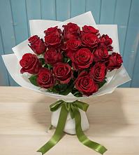 Букет Красные розы в Пестово Новгородская область