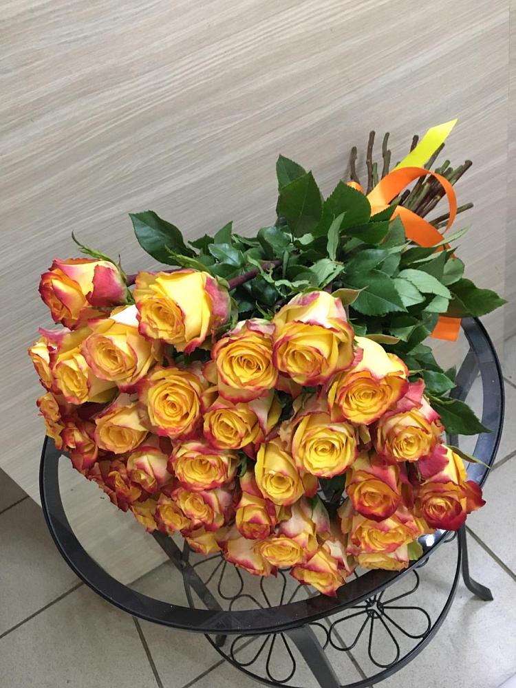 Букет Желтые розы в Пестово Новгородская область