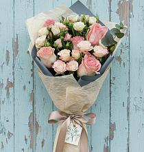 Букет цветов из:  Розы #REPLACE_PRED# Пестово Новгородская область