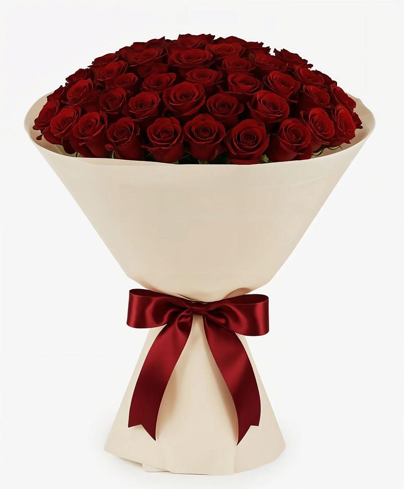 Букет 101 Бордовая роза Блэк Бакарра в Пестово Новгородская область